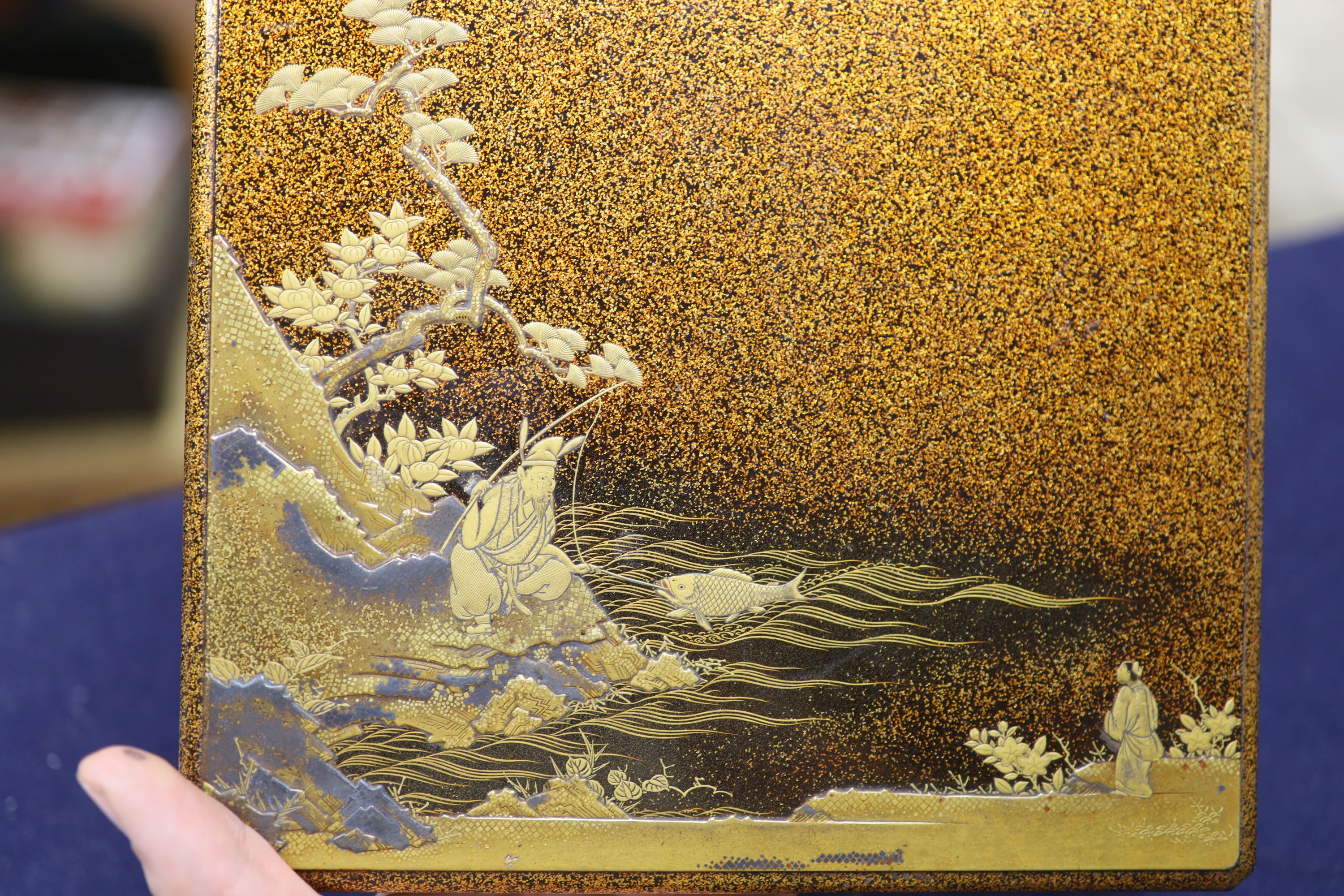 A good quality Japanese maki-e lacquer dish and a similar panel, Edo to Meiji period, largest 24.5cm